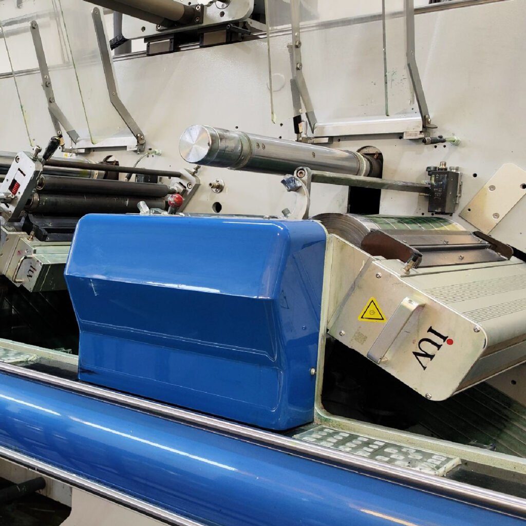 Eficiencia y sostenibilidad con sistemas de curado LED en impresión de etiquetas