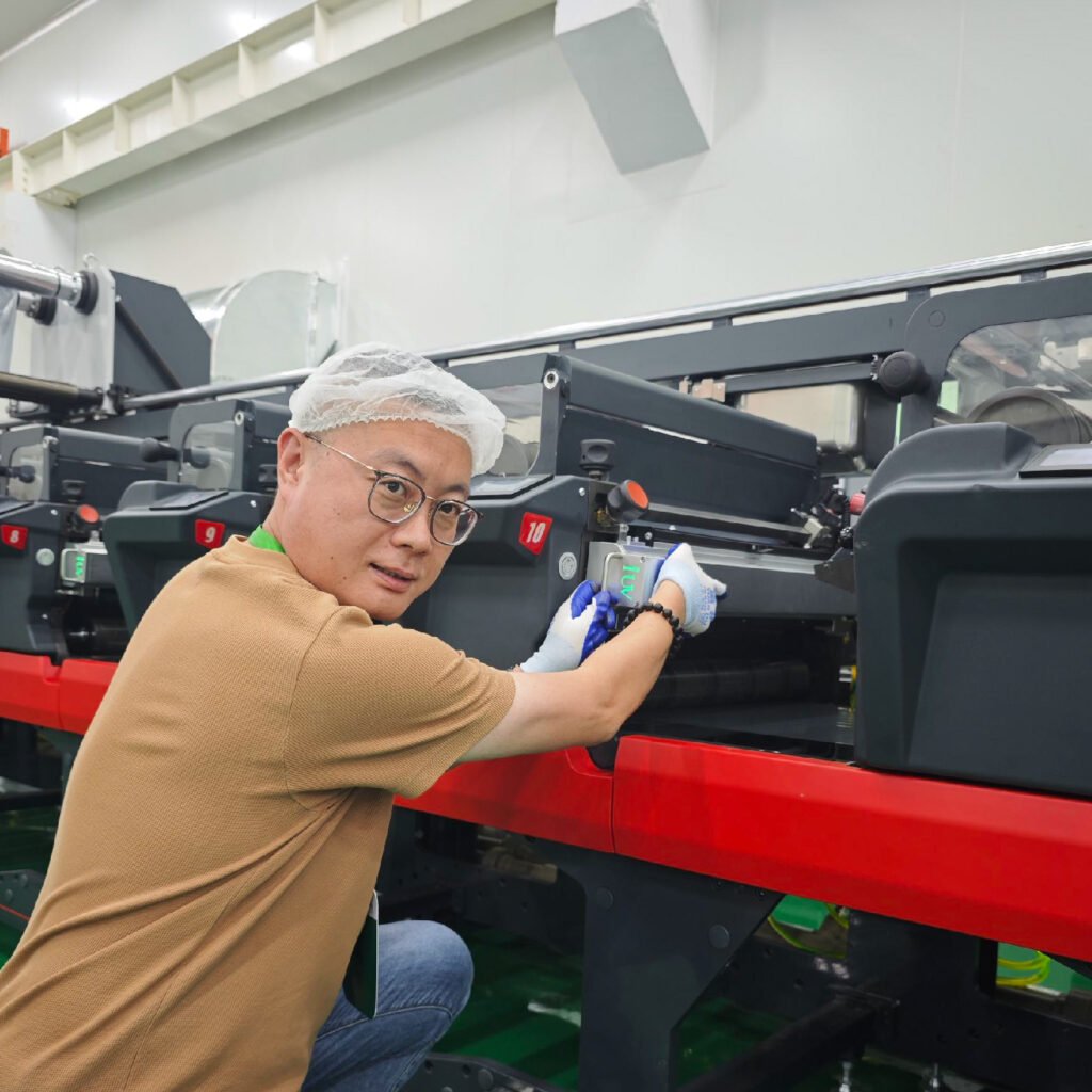 LED Aushärtungssysteme für den Schmalbahndruck Präzision auf jedem Millimeter