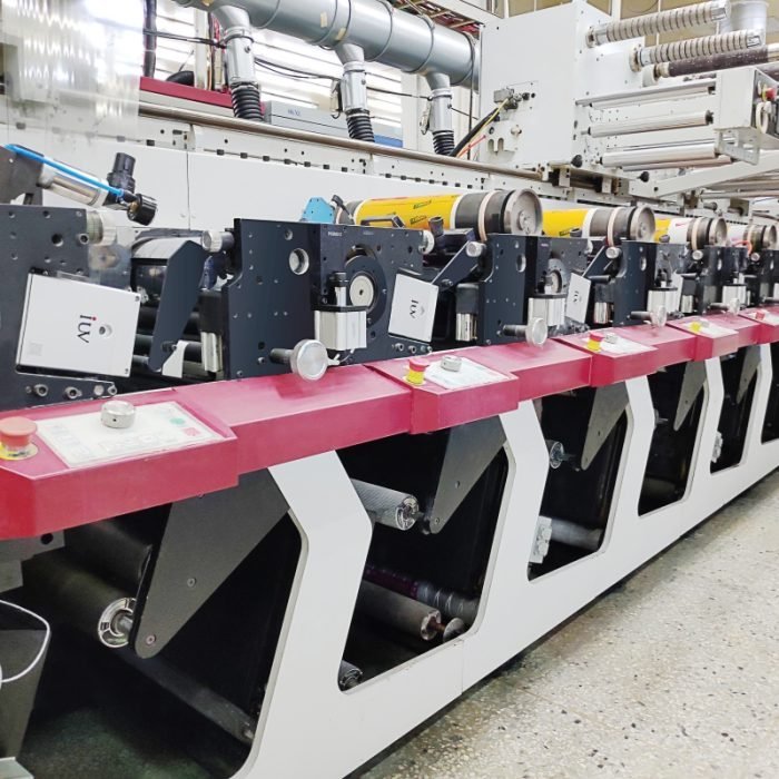 Cómo Mark Andy integra sistemas de curado UV LED para mejorar la eficiencia en flexografía