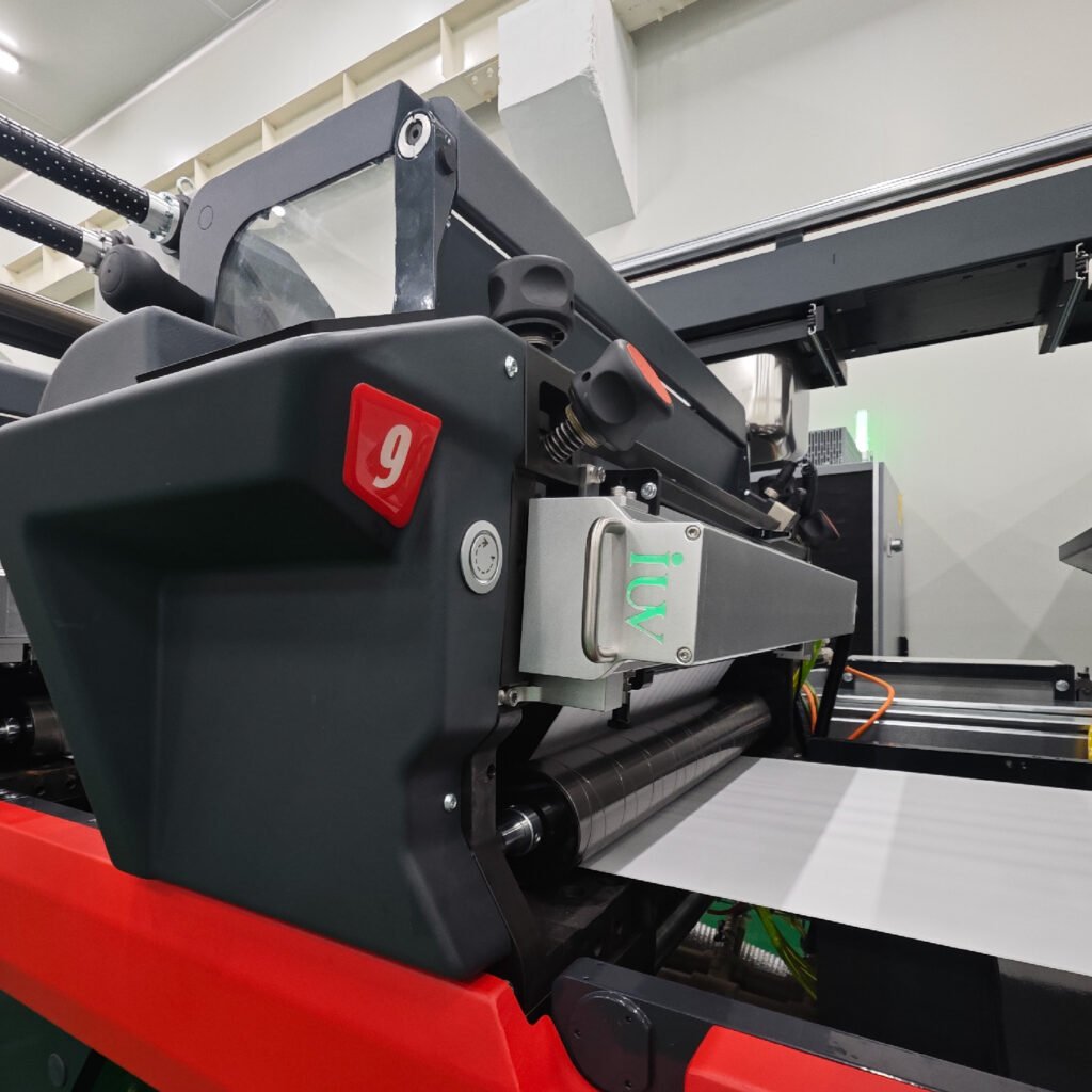 Avances en tecnología de diodos LED para curado UV en impresión industrial