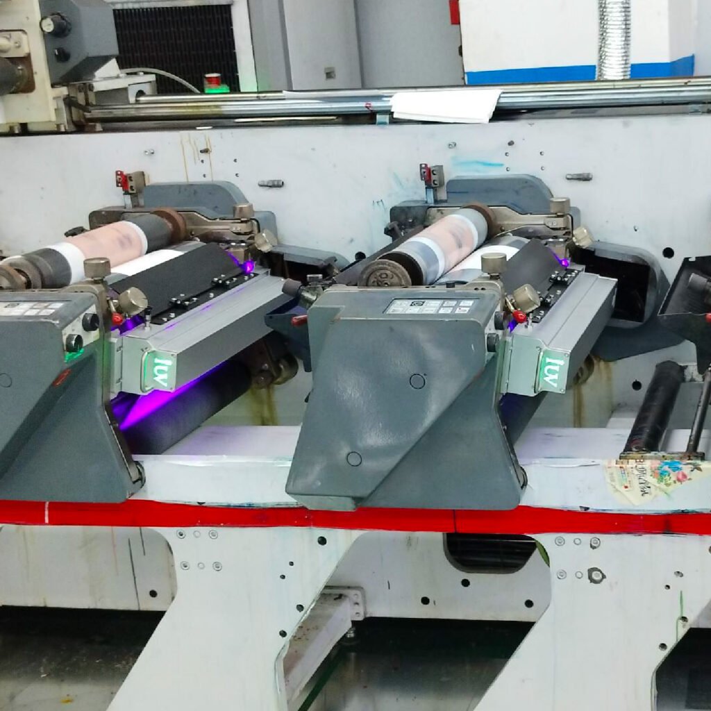 Curado LED en impresión flexográfica máxima eficiencia y menor consumo energético