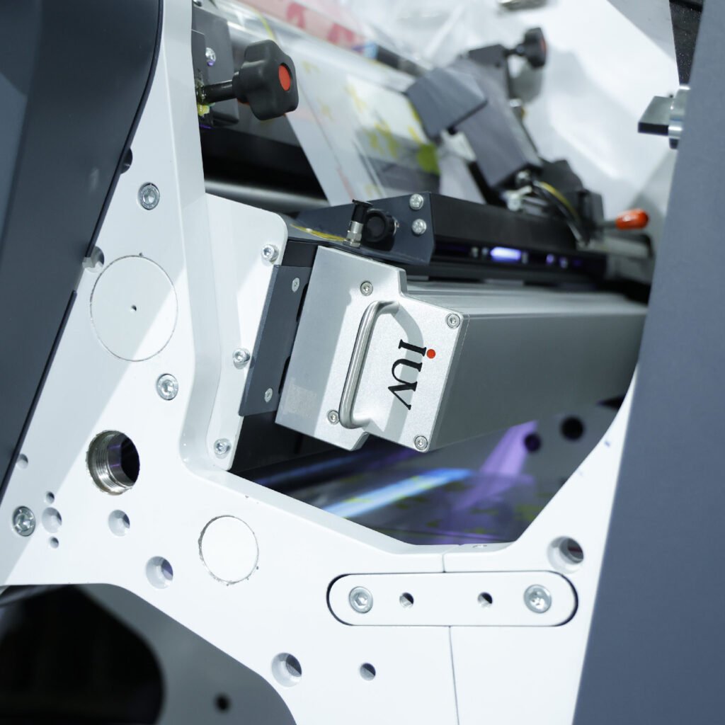 Tendencias del sistema de curado LED en la impresión flexográfica de alta velocidad