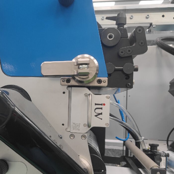 Optimización del consumo energético mediante sistemas LED en impresión flexográfica de banda estrecha