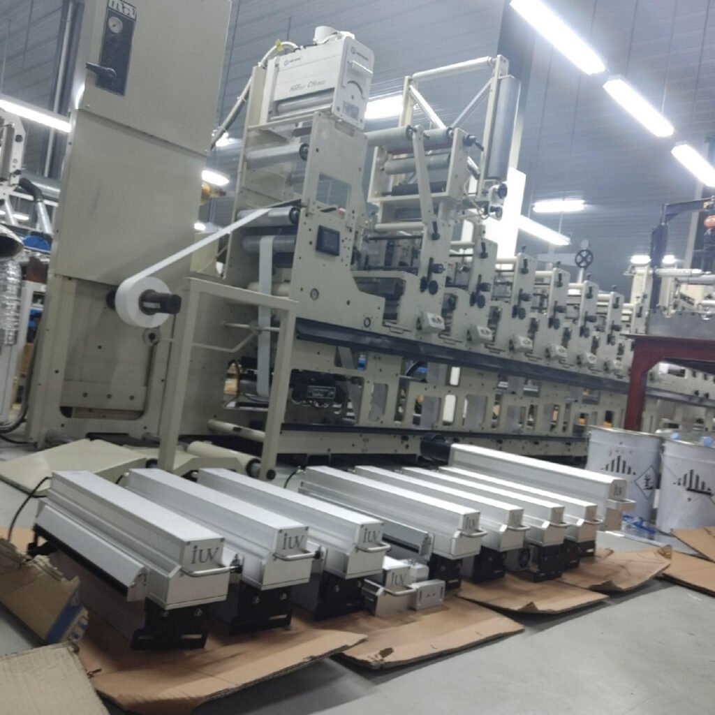 Cómo realizar el retrofitting de UV de mercurio a LED UV Tutorial práctico para optimizar la eficiencia en prensas rotativas