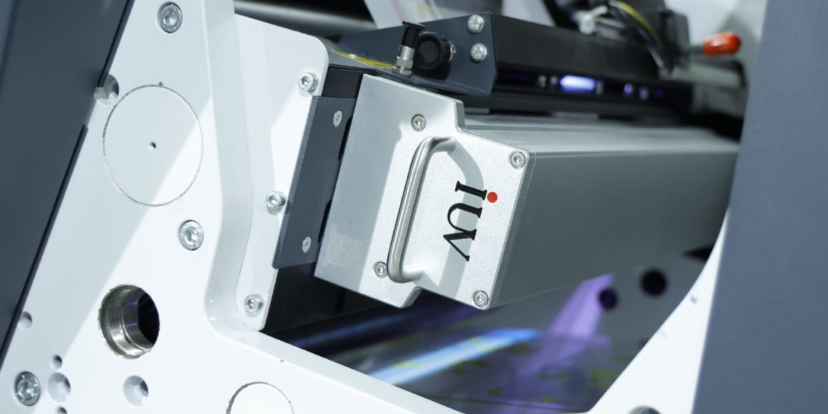 Adaptación de prensas tradicionales al sistema de curado UV LED pasos y ventajas