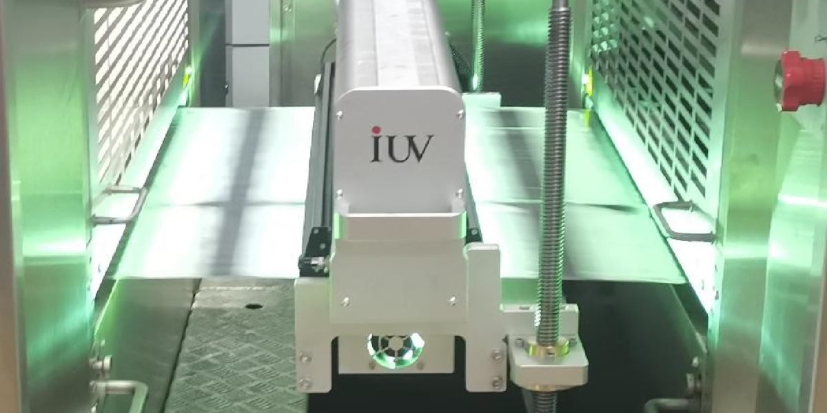 Automatización del control de temperatura y dosificación de tinta en impresión UV moderna