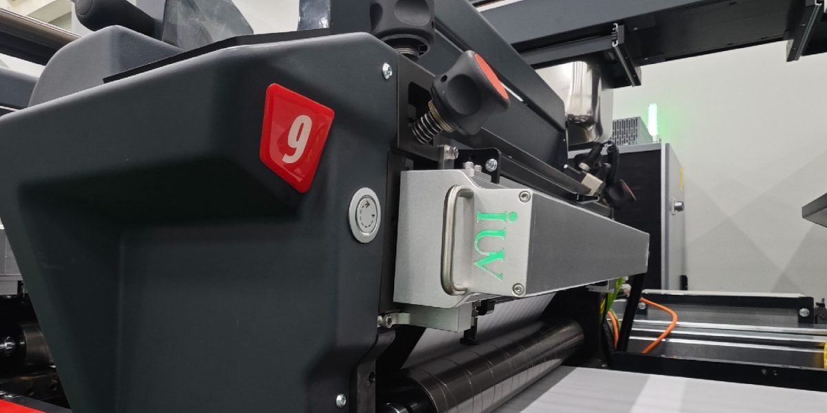 Avances en tecnología de diodos LED para curado UV en impresión industrial