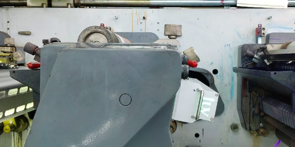 Compatibilidad de tintas UV con sistemas de curado LED de última generación