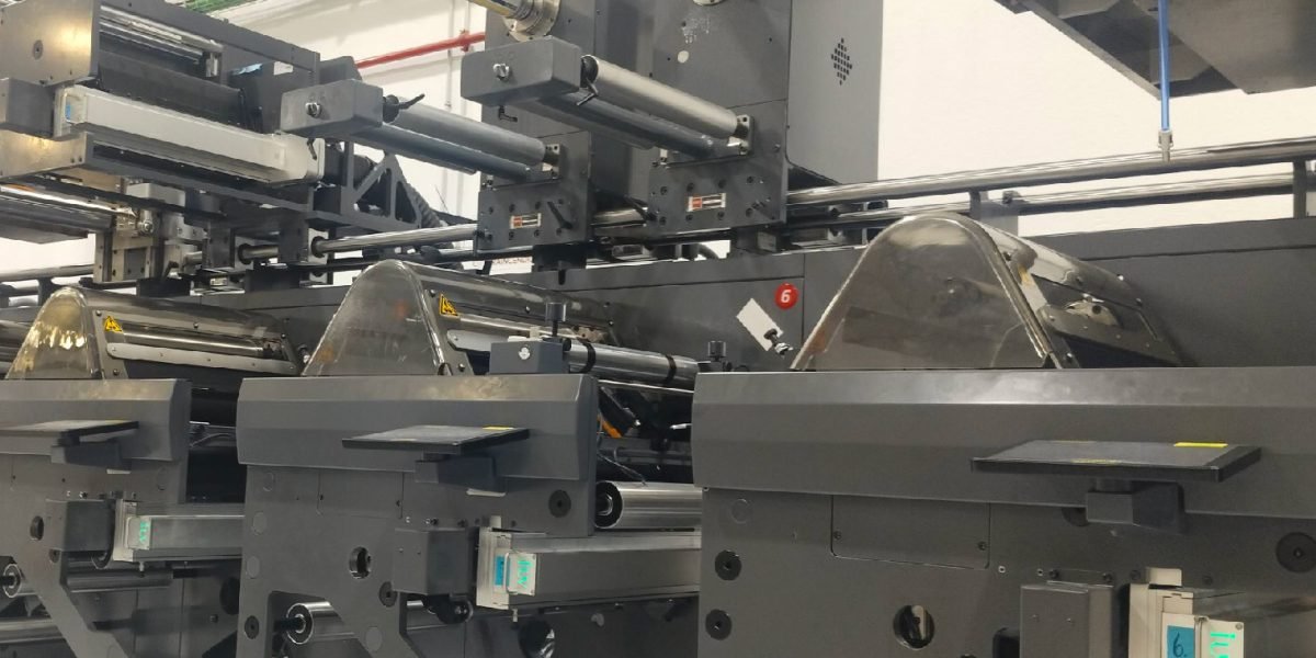 Guía de ingeniería para seleccionar potencia y longitud de onda en sistemas UV LED