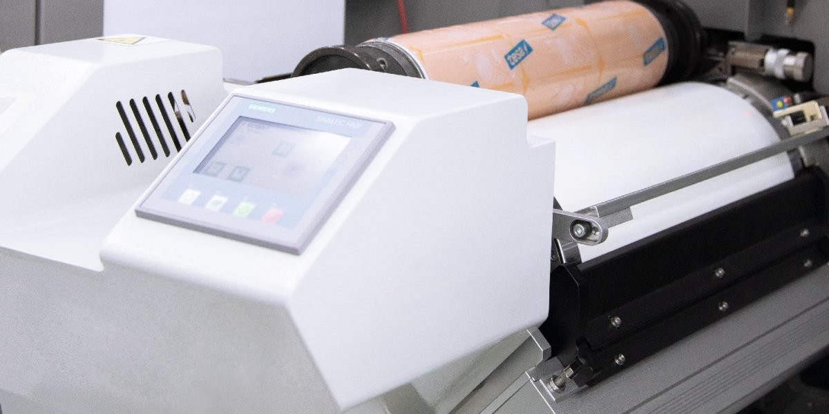 Impresión offset con curado UV LED una solución eficiente para tiradas cortas en packaging