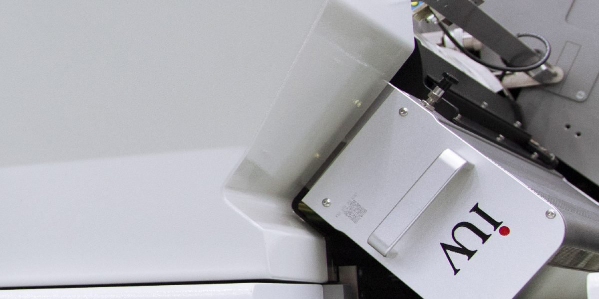 Impresión offset eficiente con sistema de curado LED de alta intensidad reducción de tiempos y costos