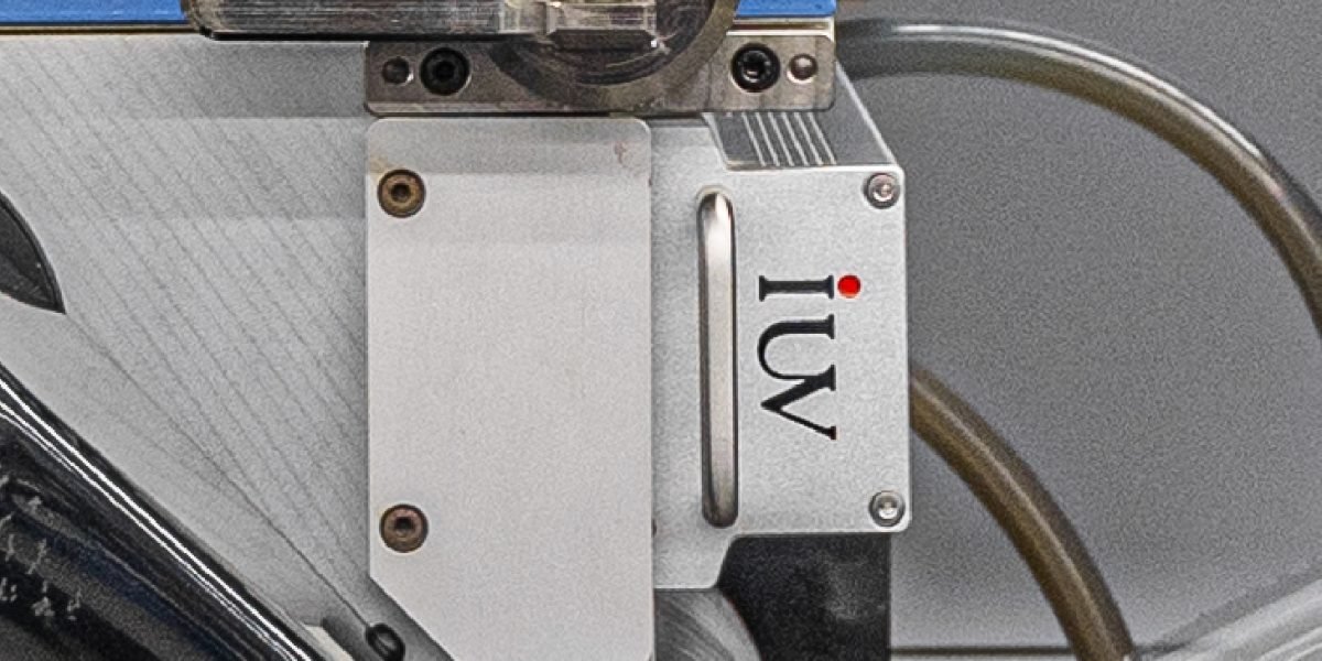 Optimización del secado y estabilidad del color en flexografía con retrofit UV LED