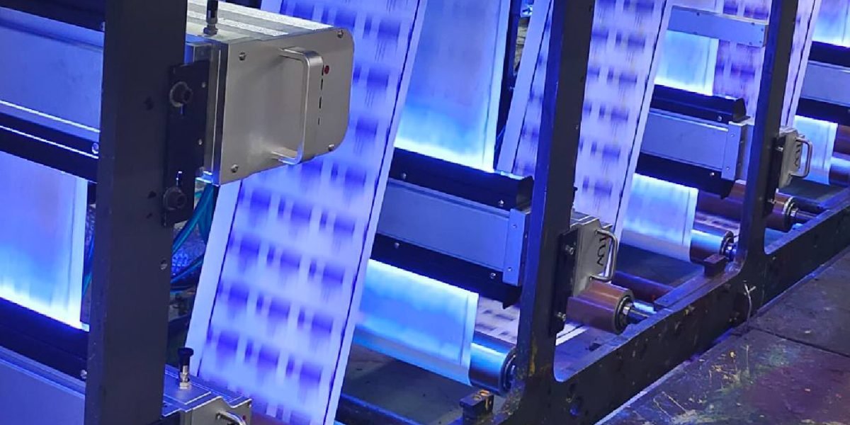 Sistemas de curado LED en impresión flexográfica secado rápido y calidad constante