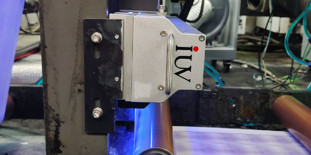 Tecnología de curado UV LED mayor precisión y control térmico en sustratos delicados