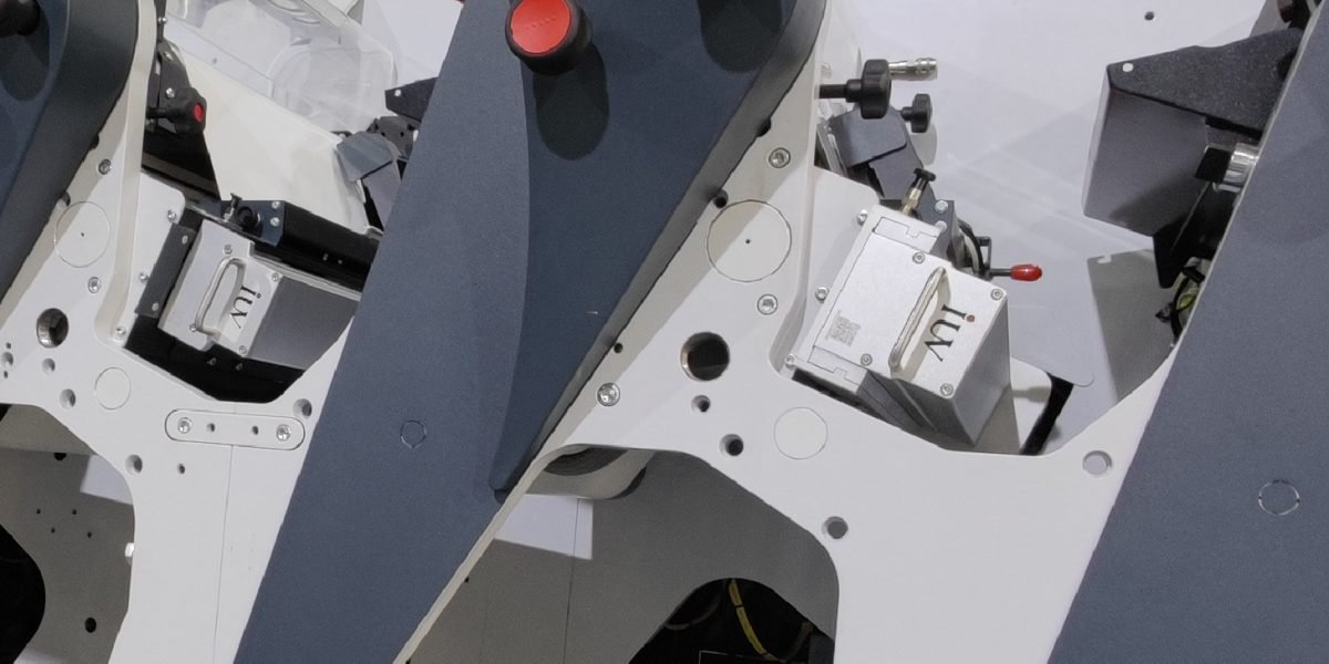 Ventajas del sistema de curado LED en la impresión de etiquetas autoadhesivas