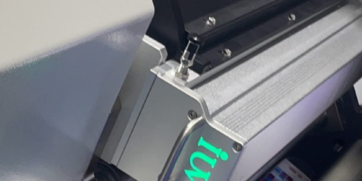 Ventajas del sistema de curado LED frente al curado UV tradicional en impresión de etiquetas