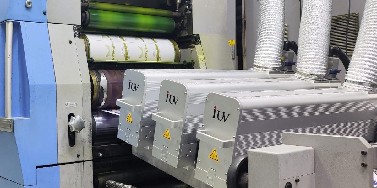 Ventajas del sistema de curado UV LED en la impresión de etiquetas autoadhesivas