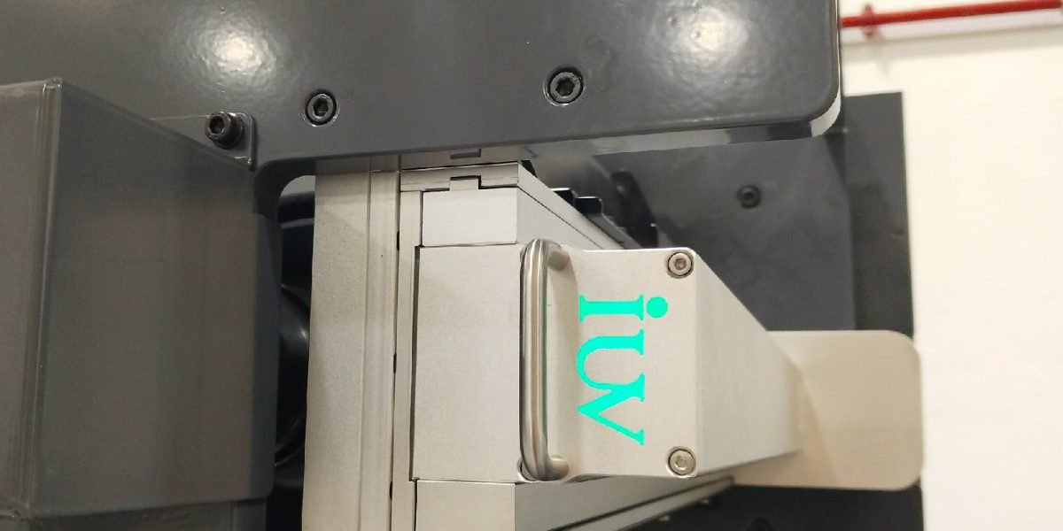 От анализа ширины материала до активации зон как работает интеллектуальная LED-UV автоматизация